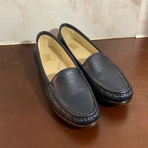 SAS

Simplify Slip-On Loafers size 10N